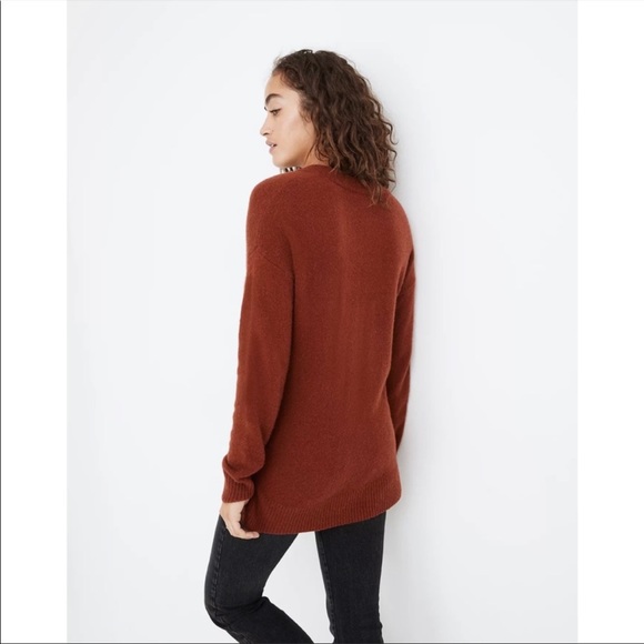 Madewell Bartlett V-Neck Pullover Sweater in Coziest Yarn - Picture 5 of 5